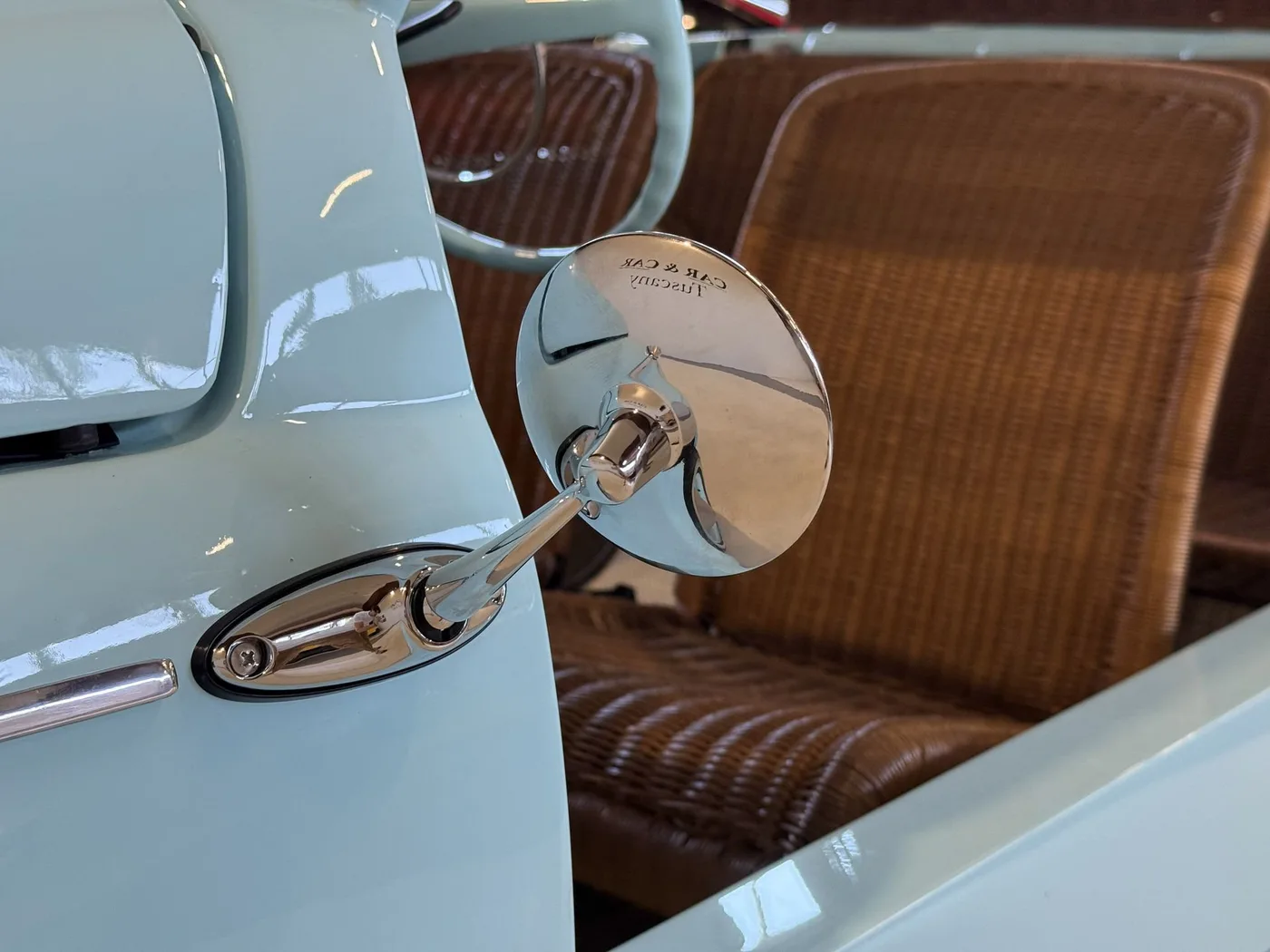 1976 Fiat 500 Spiaggina proposée par un concessionnaire spécialisé à Lucca, Italie, photo 12 sur 20