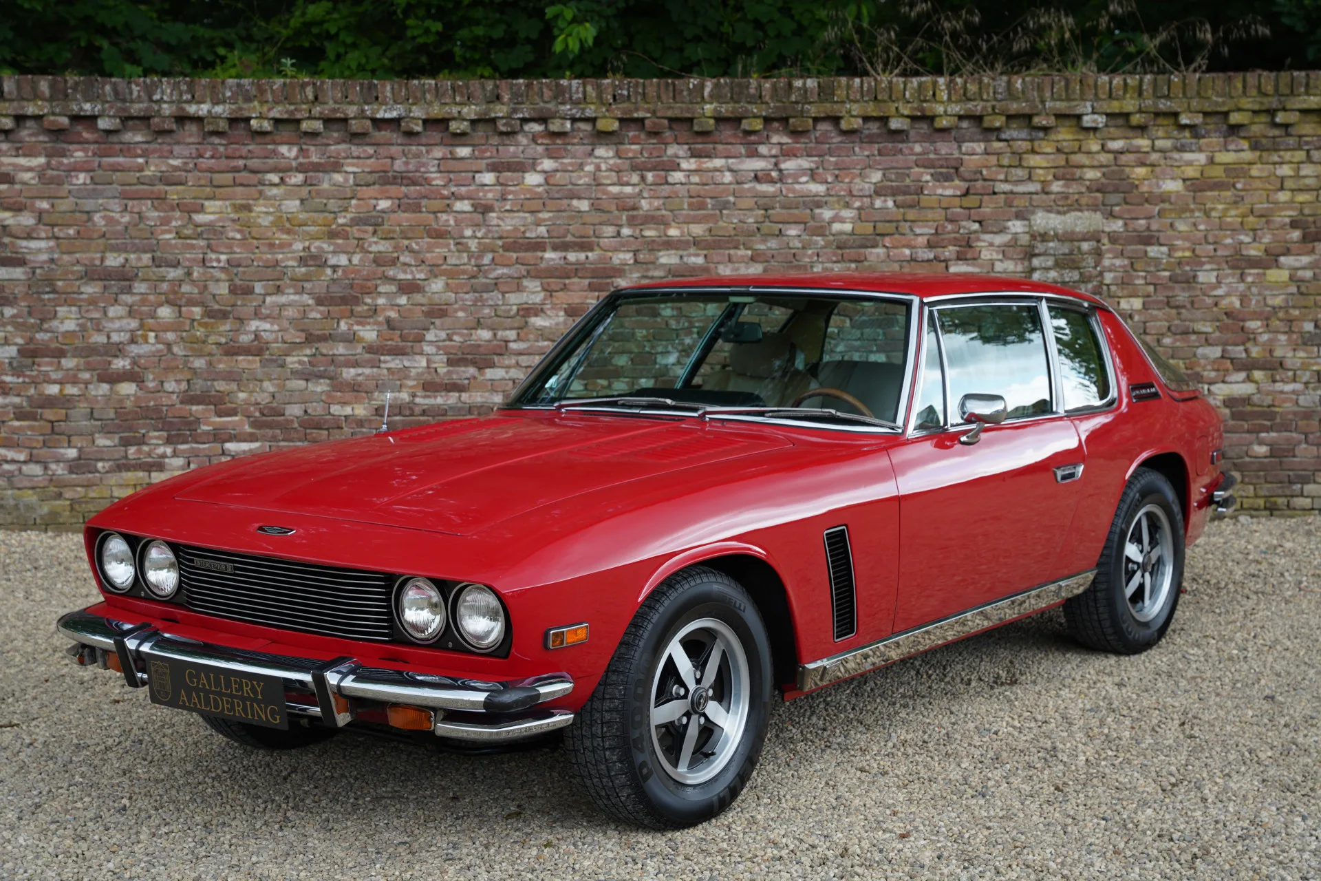 1976 Jensen Interceptor III offered by a specialist dealer in Brummen, Netherlands, main photo