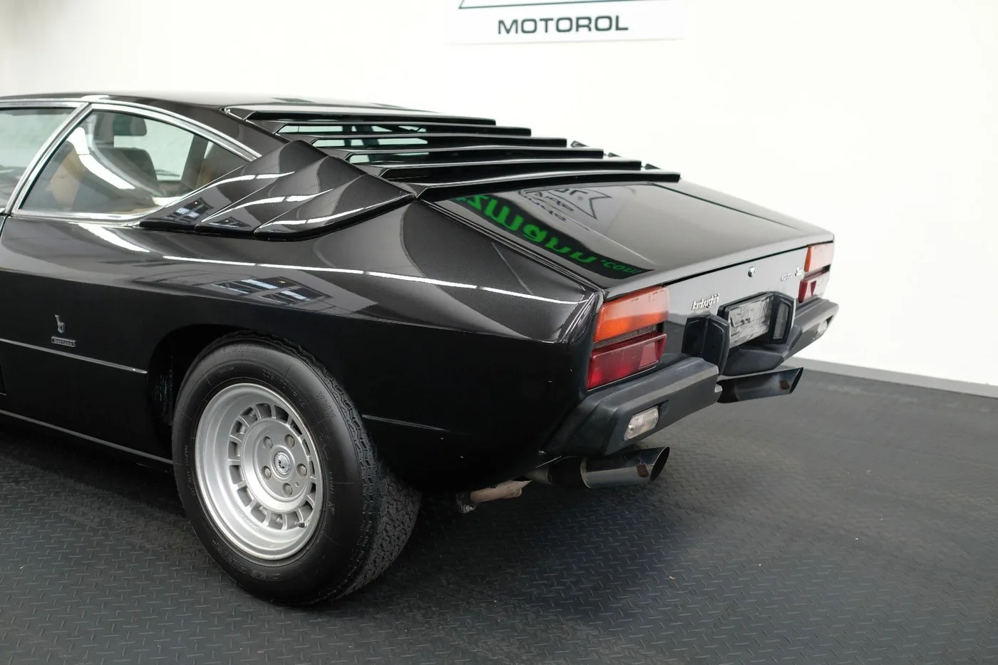 1976 Lamborghini Urraco P300 angeboten von einem Fachhändler in Nuremberg, Deutschland, Foto 8 von 15