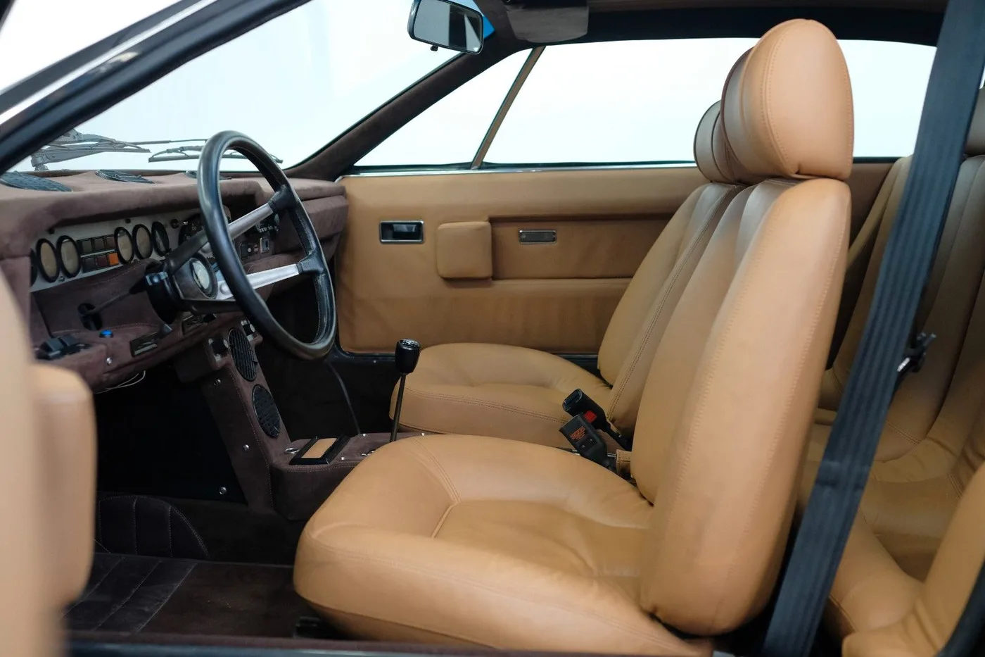 1976 Lamborghini Urraco P300 angeboten von einem Fachhändler in Nuremberg, Deutschland, Foto 13 von 15