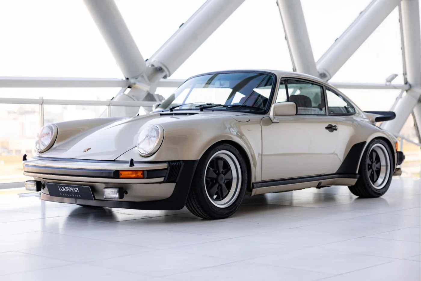 1976 Porsche 911 Turbo 3.0 offered by an official McLaren and Morgan dealer in Utrecht, Netherlands, photo 5 of 25