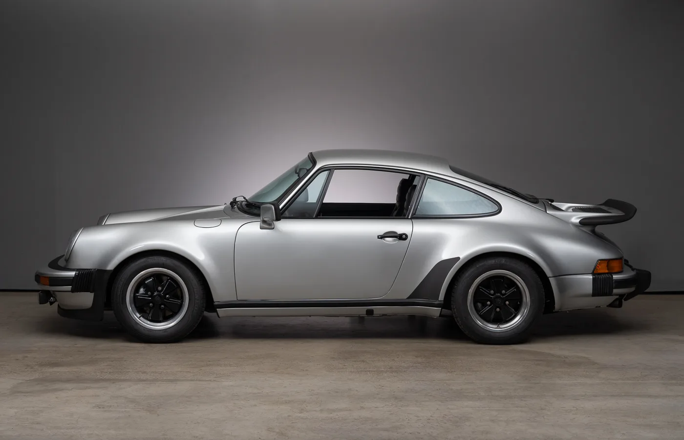 1976 Porsche 911 Turbo 3.0 (930), 7/29