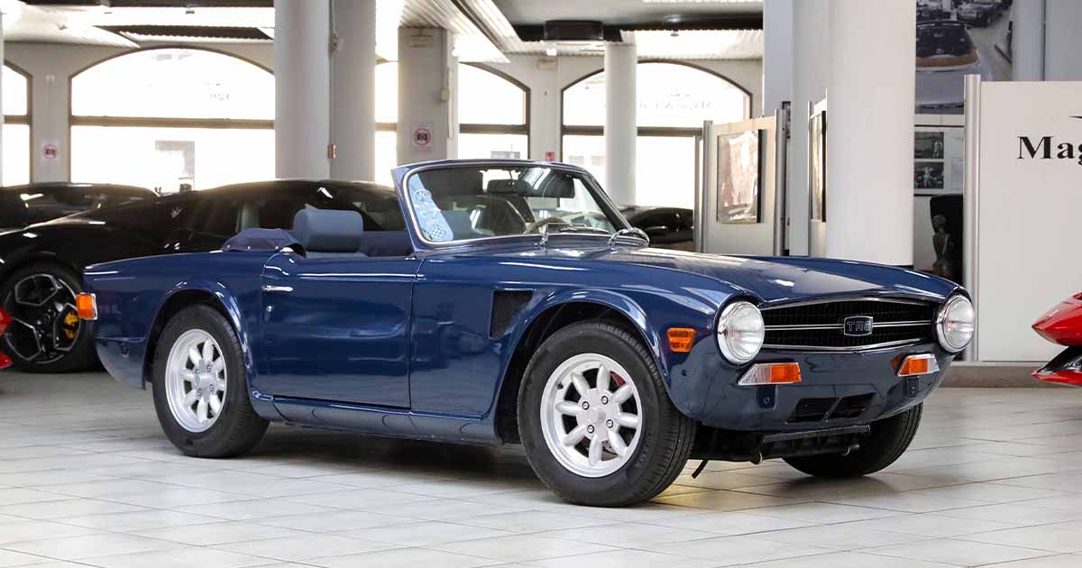 1976 Triumph TR6 Carburettor proposée par un concessionnaire spécialisé à Milan, Italie, photo principale