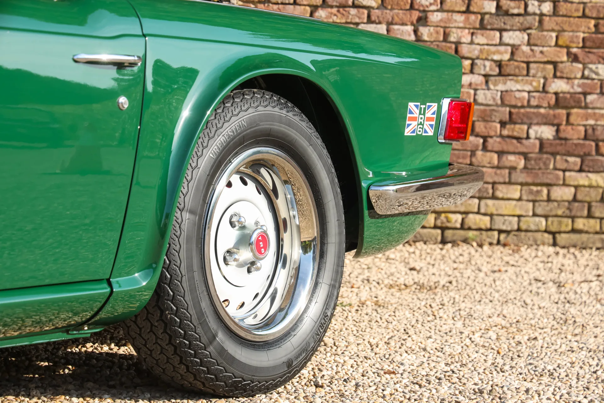 1976 Triumph TR6 Overdrive, 17/30