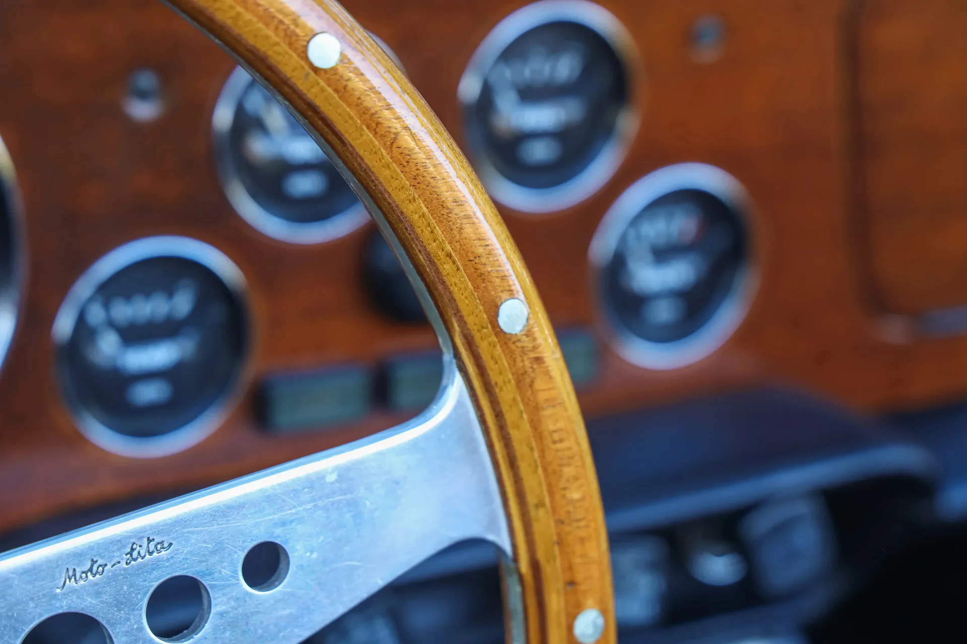 1976 Triumph TR6 Overdrive, 24/30