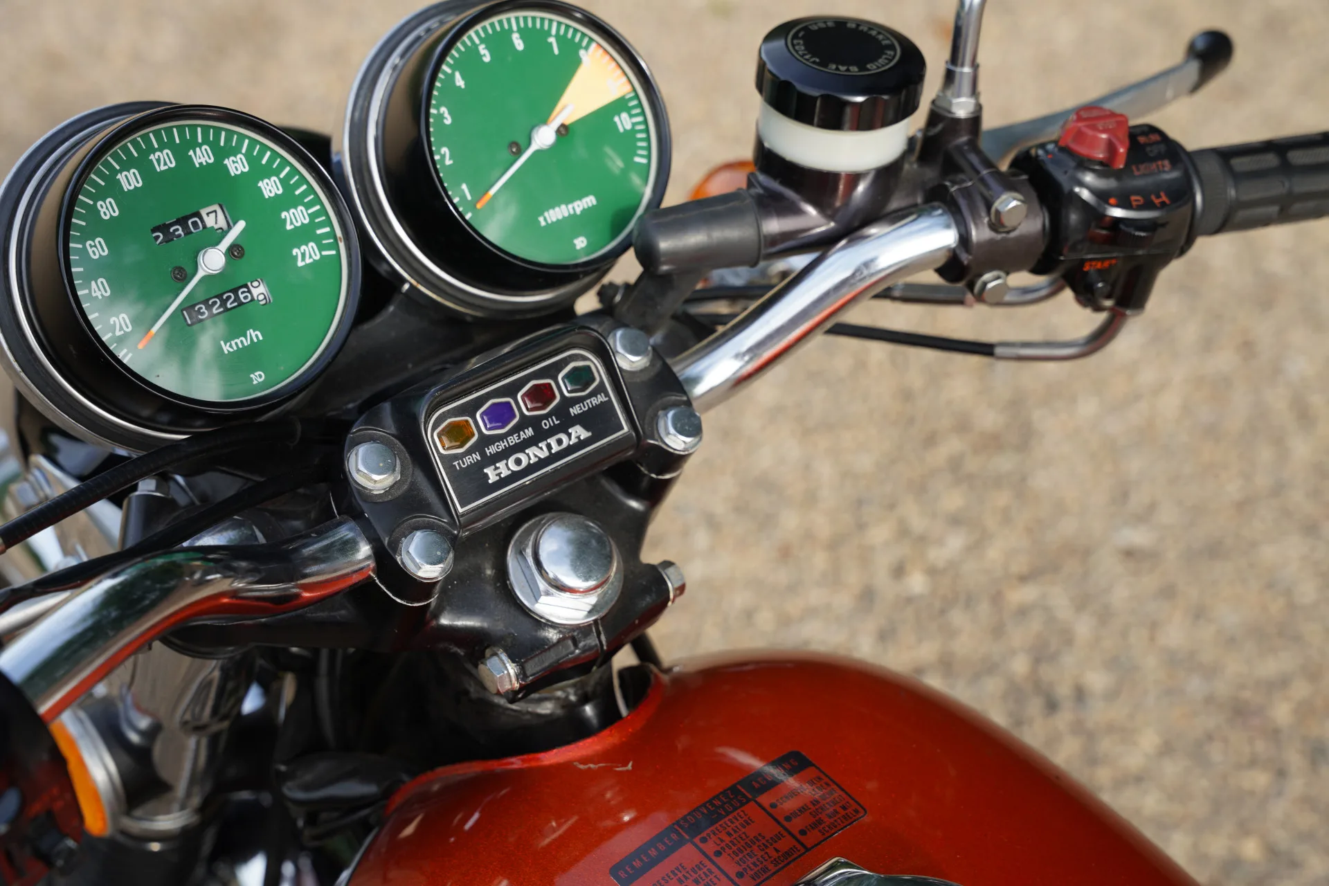 1977 Honda CB750 Four, 10/27