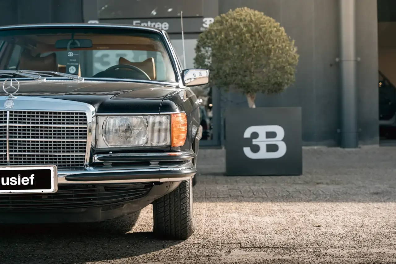 1977 Mercedes-Benz 450 SEL 6.9, 15/30