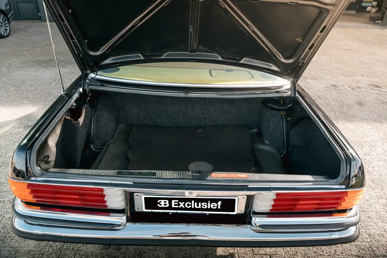1977 Mercedes-Benz 450 SEL 6.9, 23/30