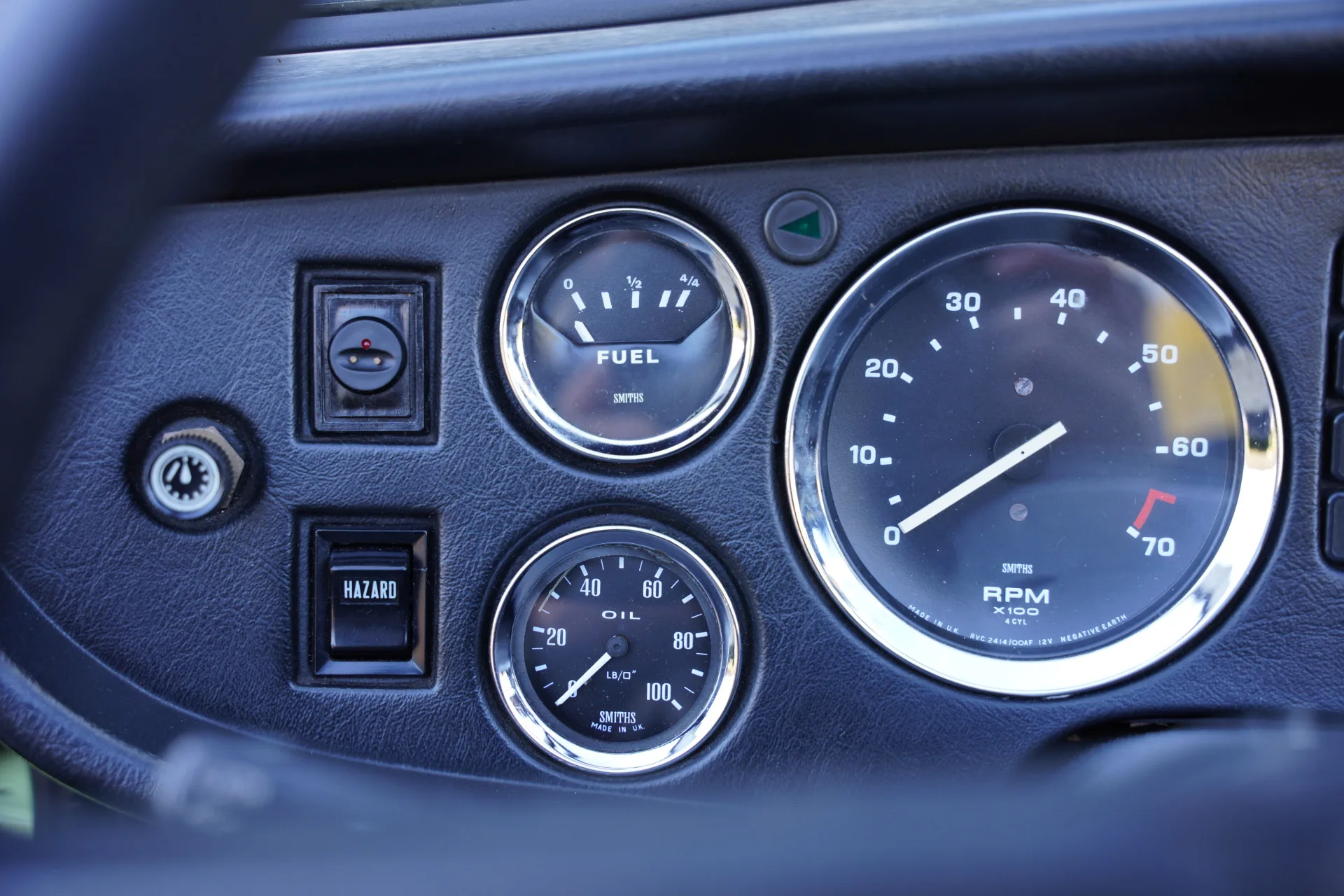 1977 MG MGB Roadster, 25/30