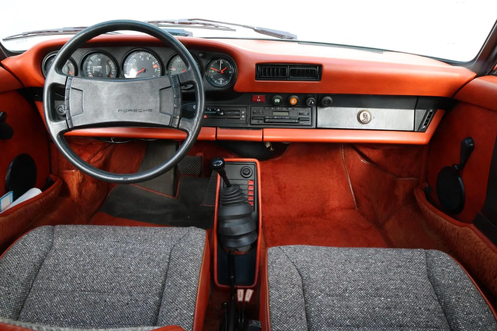 1977 Porsche 911 2.7 Coupé, 3/24