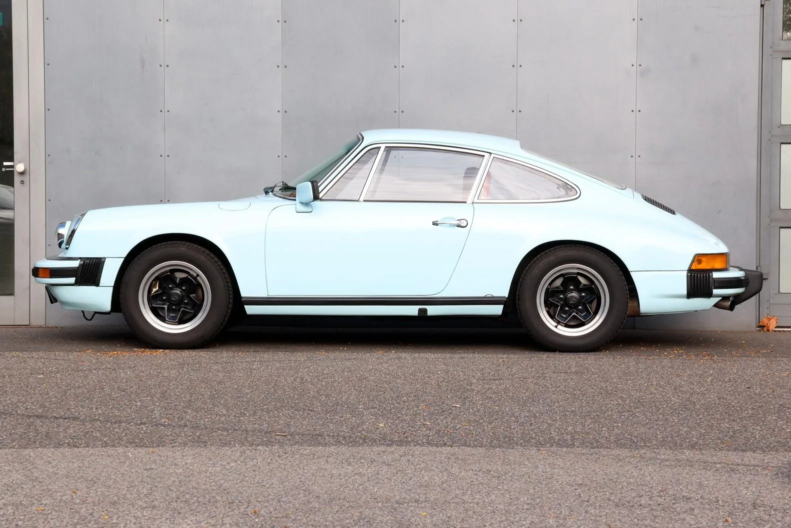 1977 Porsche 911 2.7 Coupé, 8/24