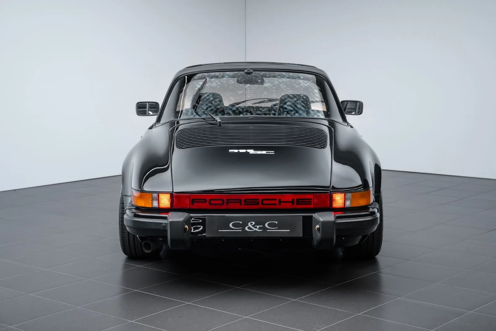 1977 Porsche 911 SC Targa, 4/23