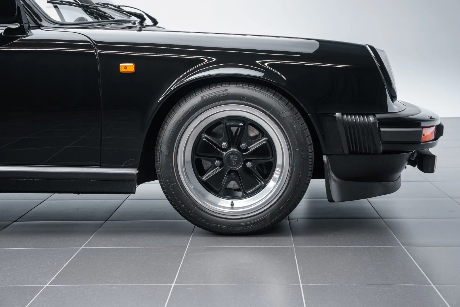 1977 Porsche 911 SC Targa, 5/23