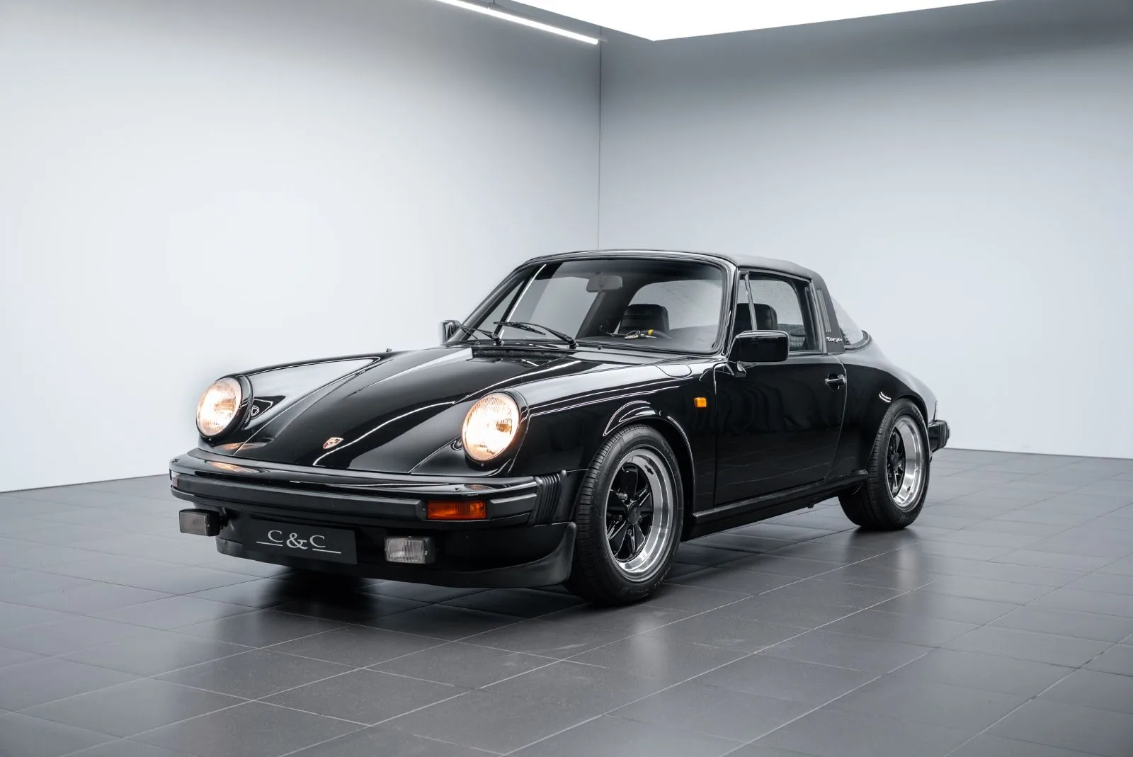 1977 Porsche 911 SC Targa, 23/23