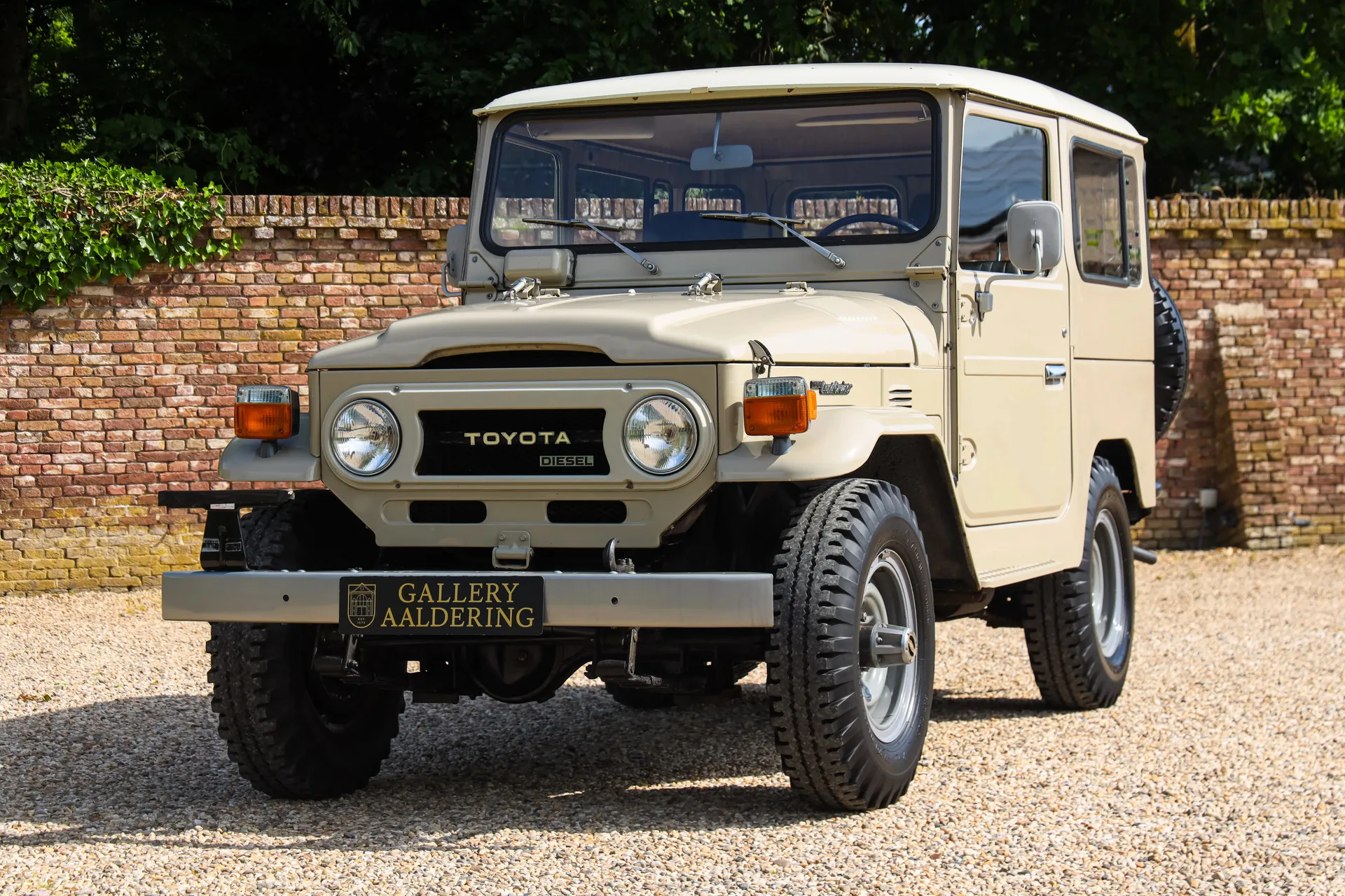 1977 Toyota Land Cruiser 40 BJ40 Hardtop, 9/30