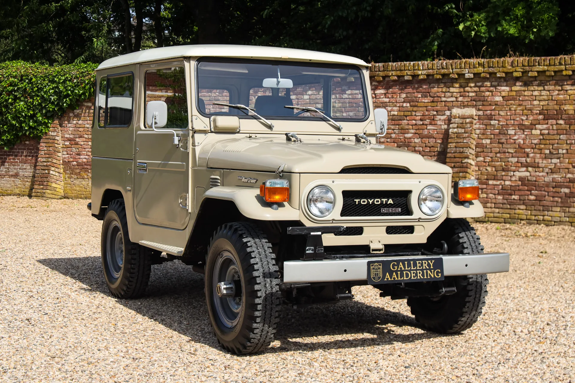 1977 Toyota Land Cruiser 40 BJ40 Hardtop, 15/30