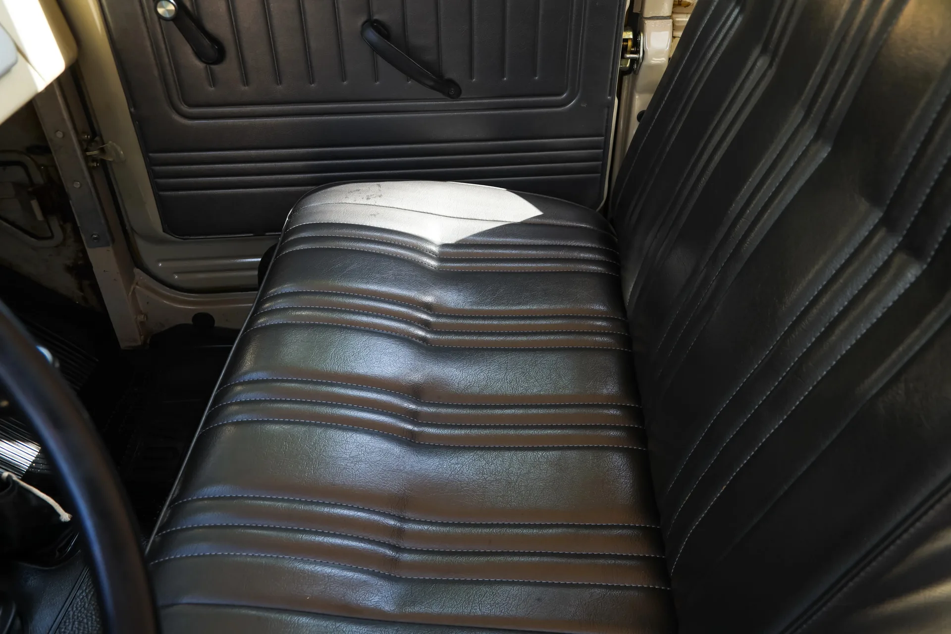 1977 Toyota Land Cruiser 40 BJ40 Hardtop, 23/30