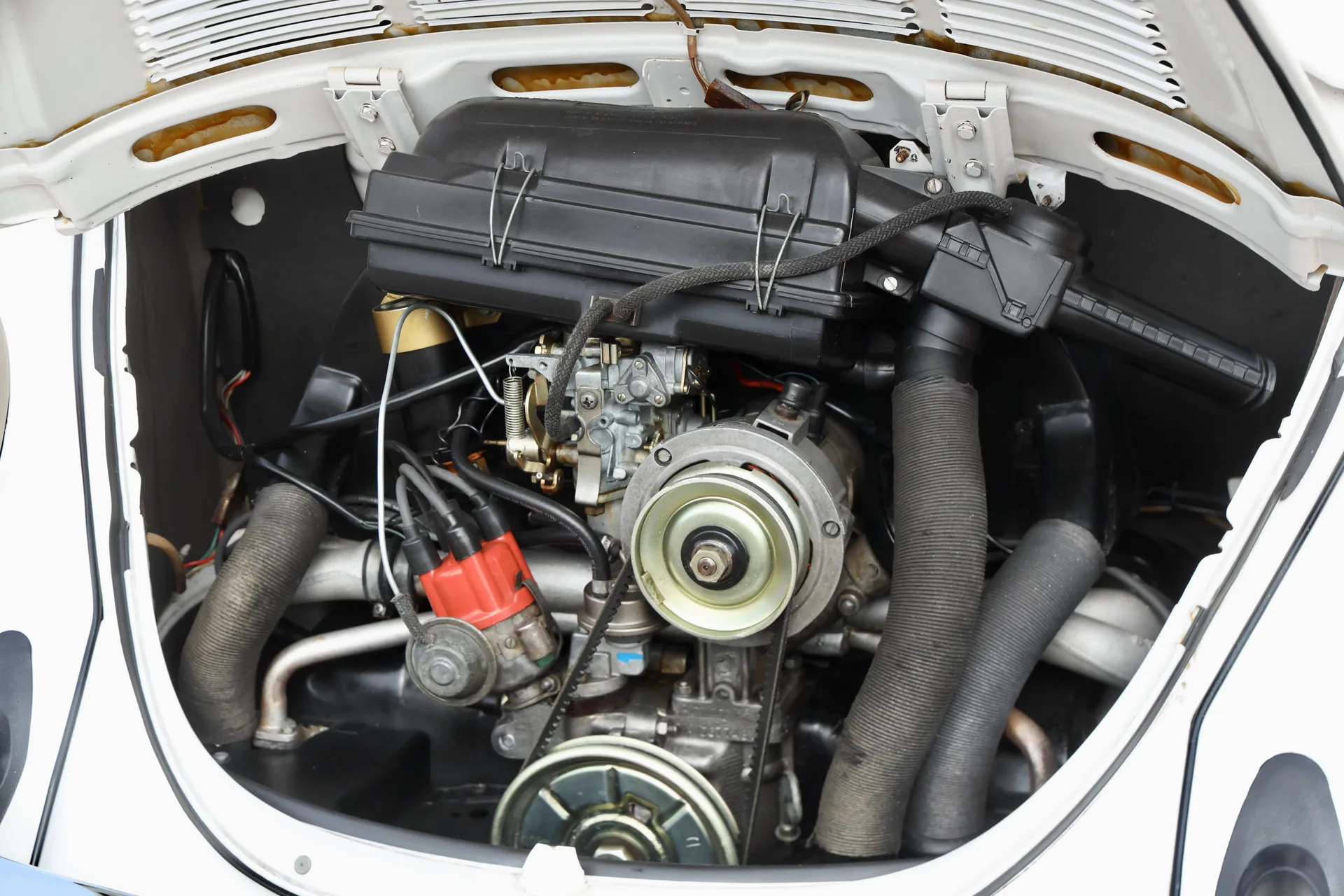 1977 Volkswagen 1303 Cabriolet Champagne Edition, 4/30