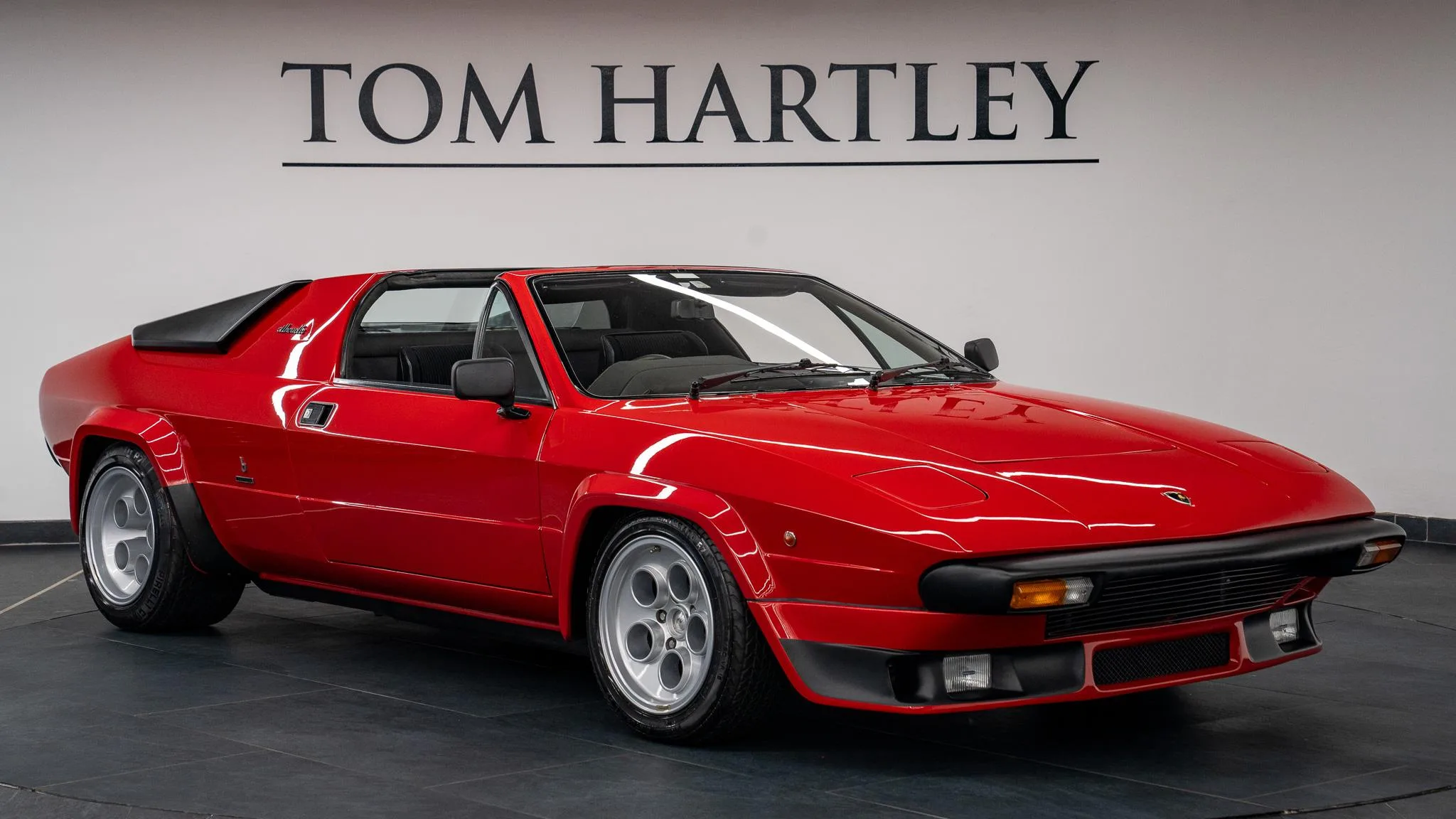 1978 Lamborghini Silhouette proposée par un concessionnaire spécialisé à Swadlincote, Royaume-Uni, photo principale