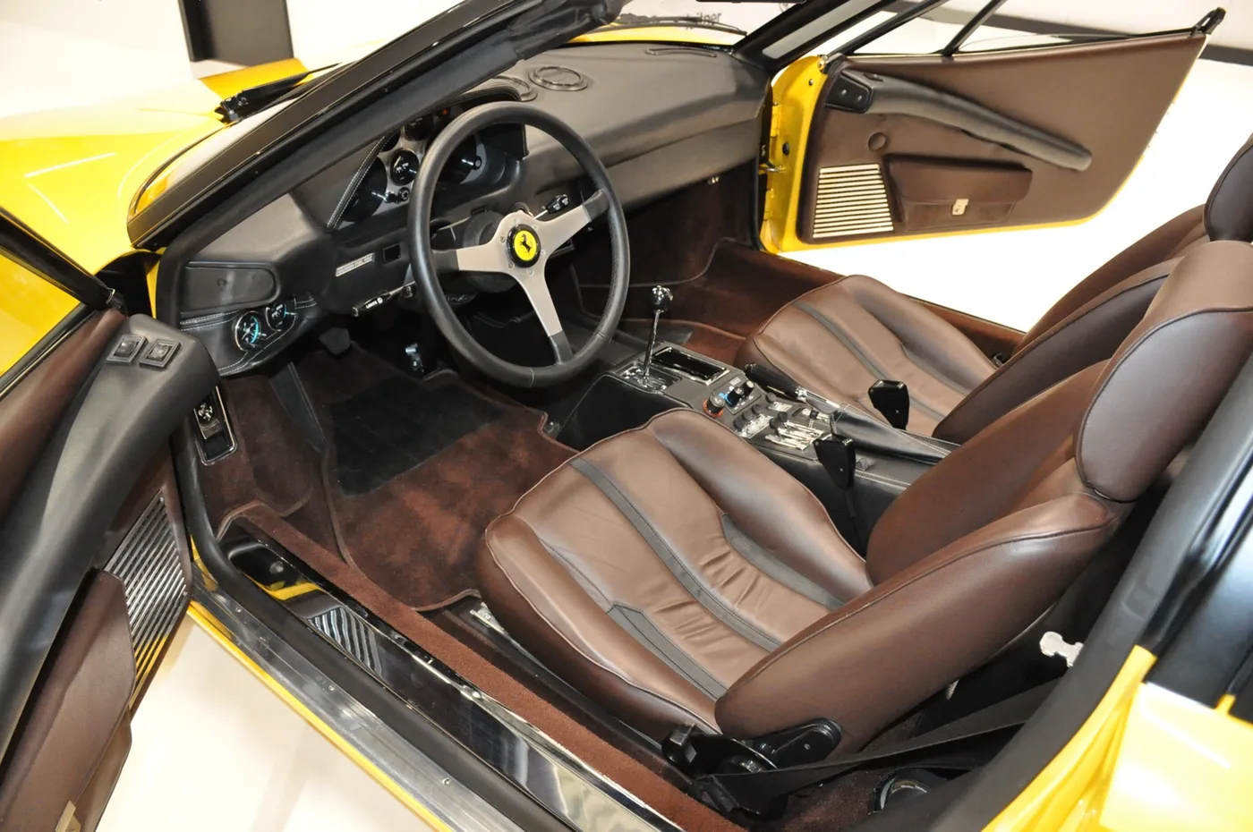 1979 Ferrari 308 GTS proposée par un négociant en voitures de collection à Alkmaar, Pays-Bas, photo 2 sur 15