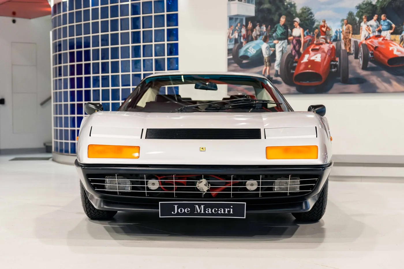1979 Ferrari 512 BB angeboten von einem Oldtimerspezialisten in London, Vereinigtes Königreich, Foto 3 von 17