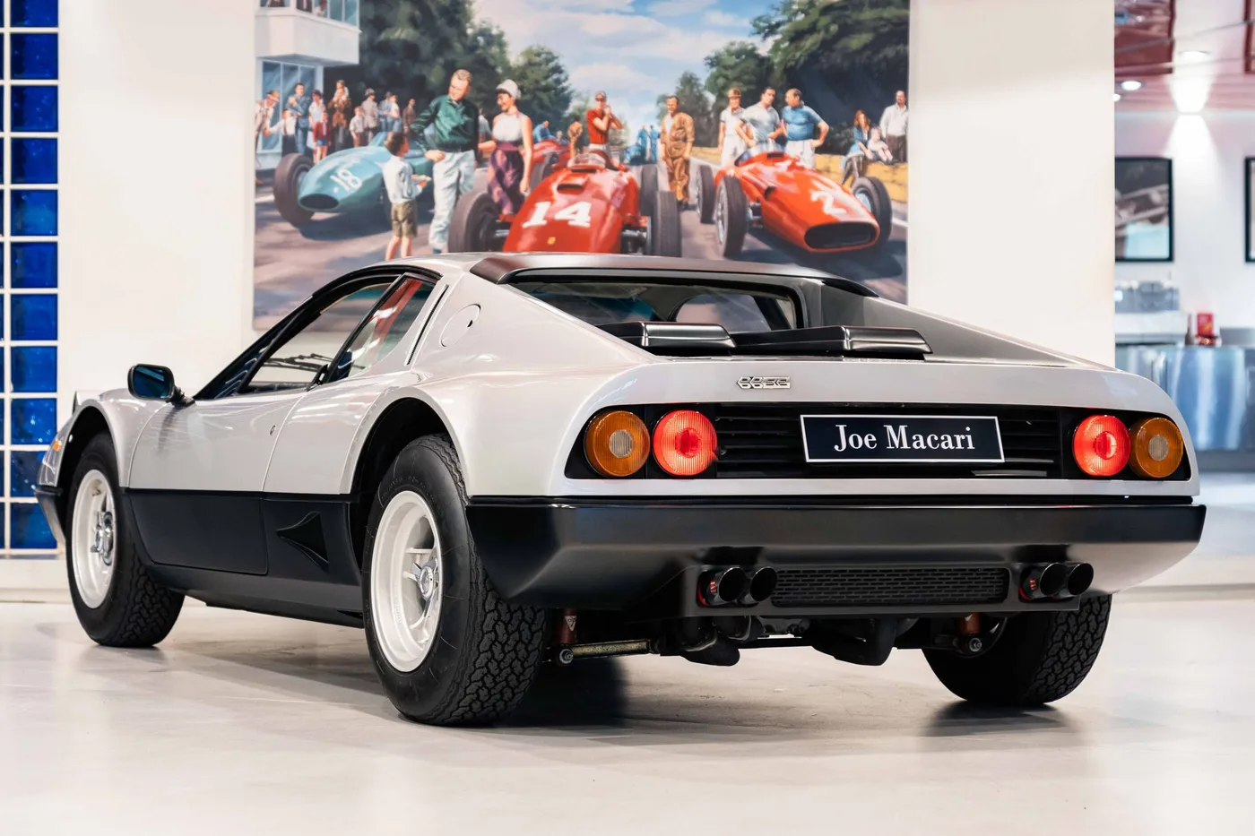 1979 Ferrari 512 BB angeboten von einem Oldtimerspezialisten in London, Vereinigtes Königreich, Foto 6 von 17