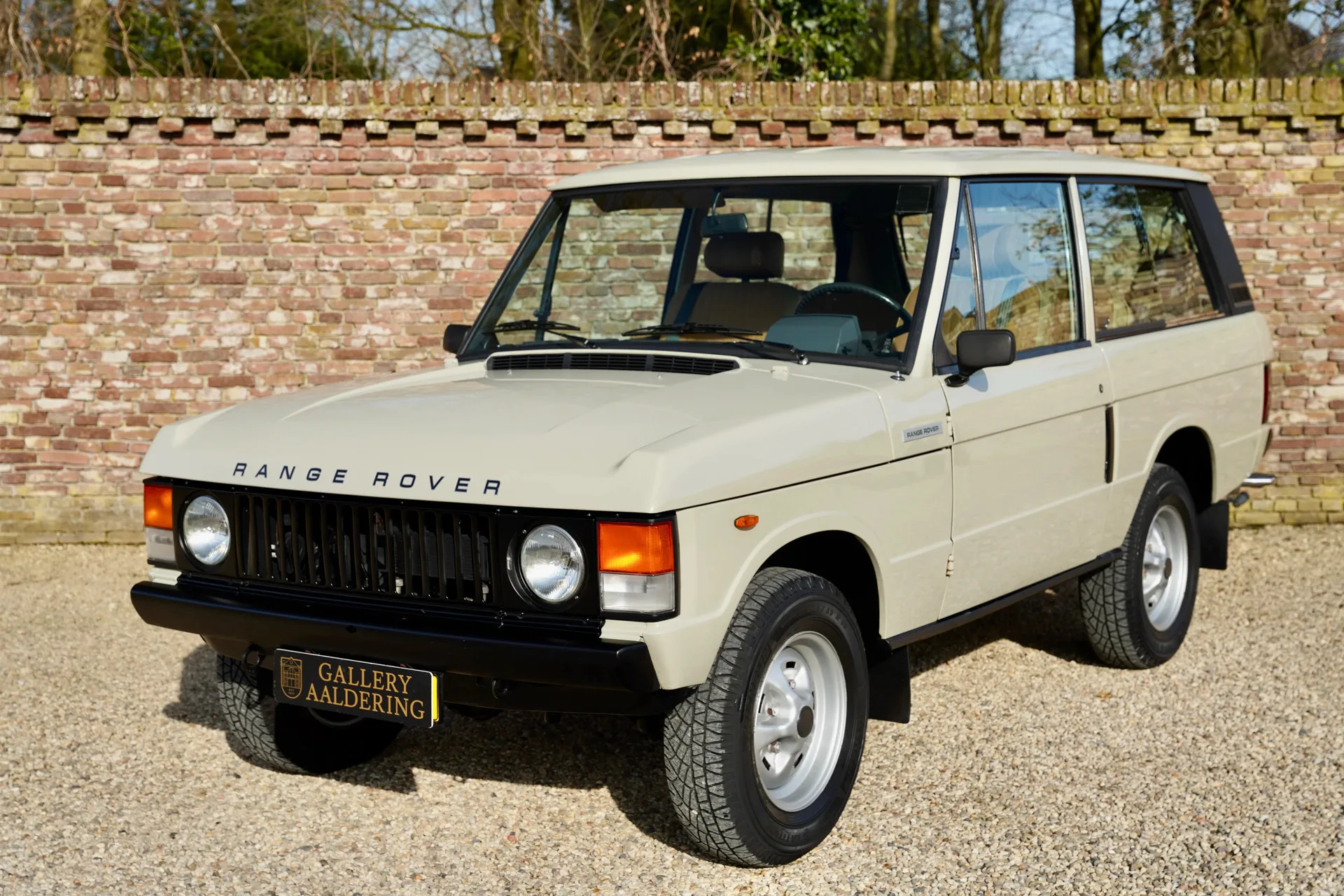 1980 Land Rover Range Rover Classic 3.5 V8, 19/30