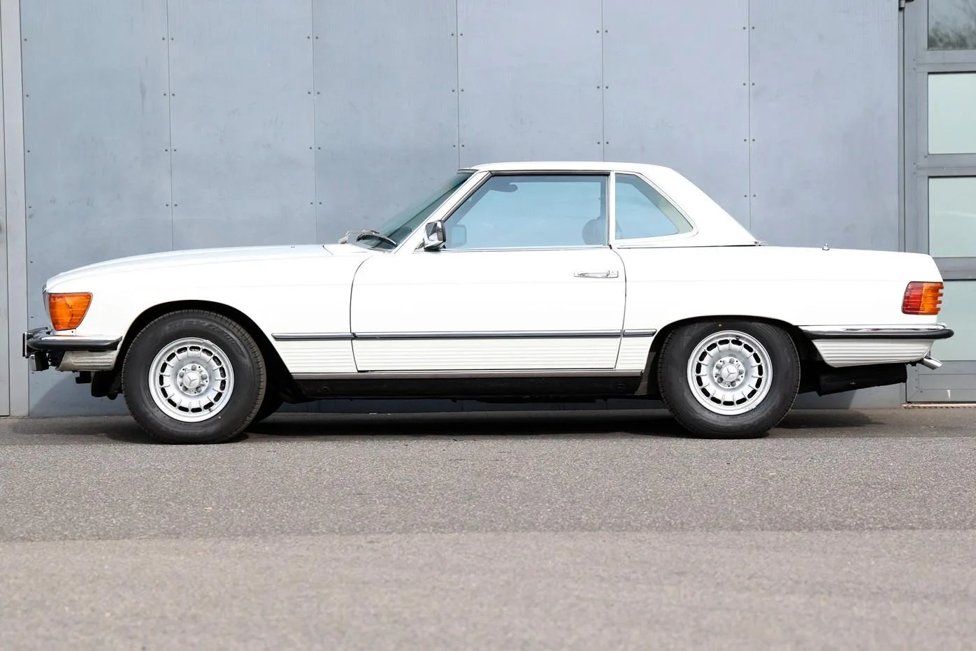 1980 Mercedes-Benz 450 SL, 8/24
