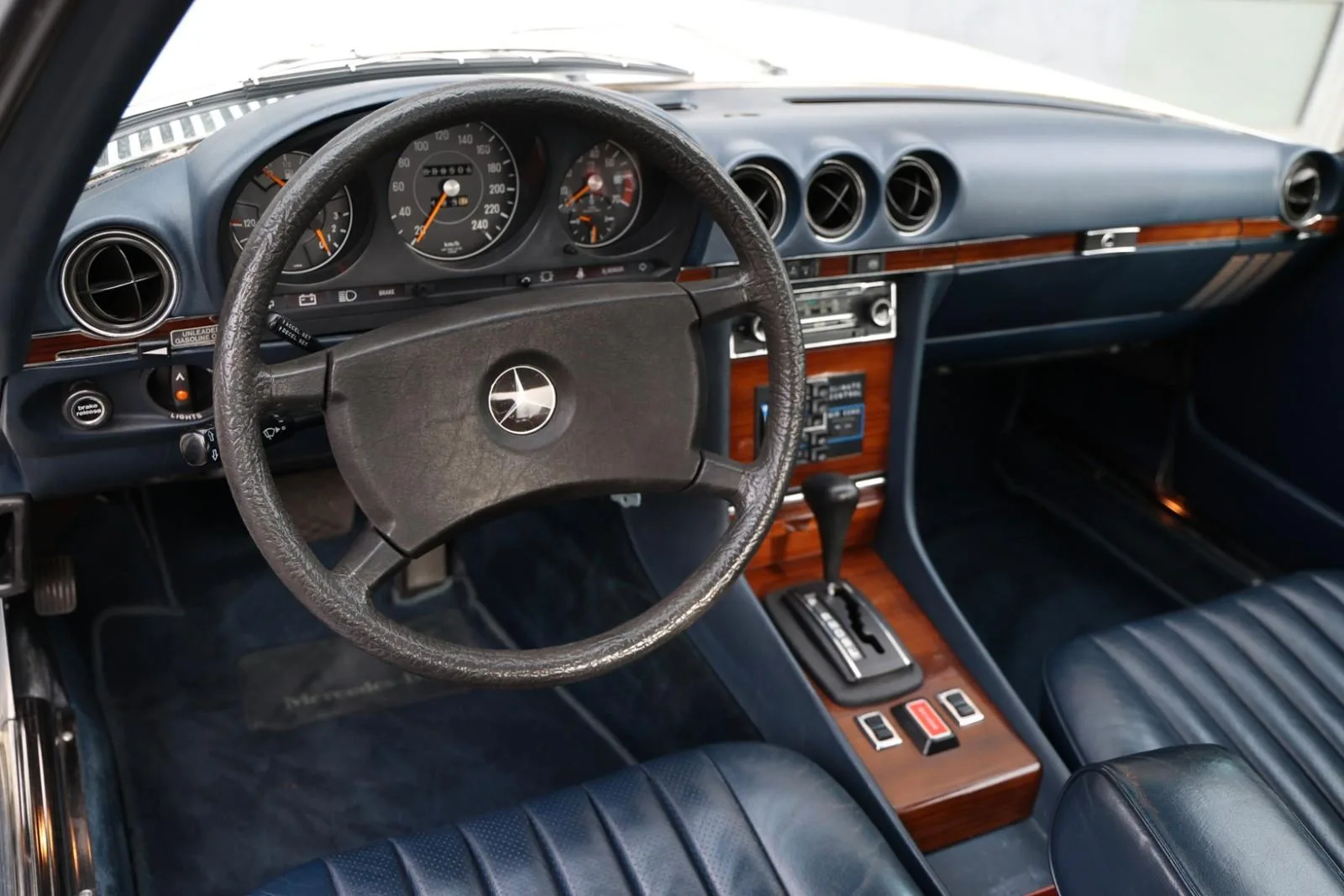 1980 Mercedes-Benz 450 SL, 16/24