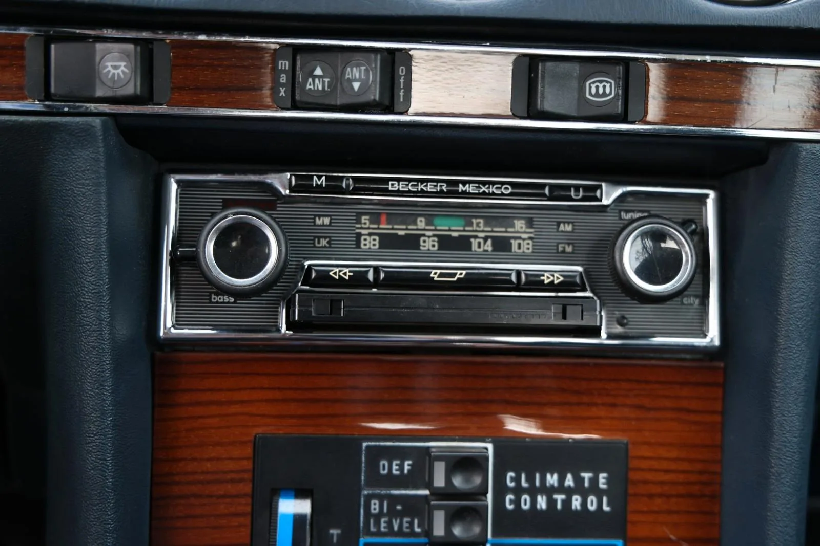 1980 Mercedes-Benz 450 SL, 19/24