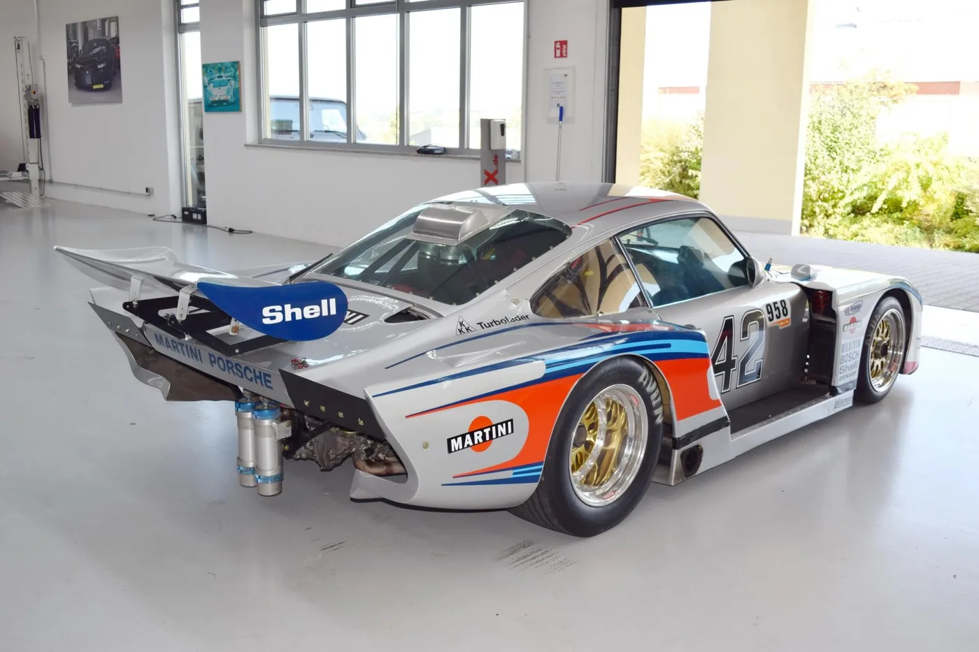 1980 Porsche 935 K3/4 by dp Motorsport offered by a specialist dealer in Pfaffenhofen an der Ilm, Germany, photo 3 of 15