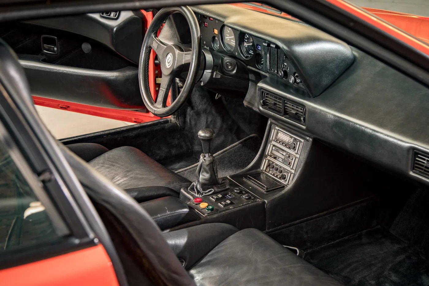 1981 BMW M1, 16/22