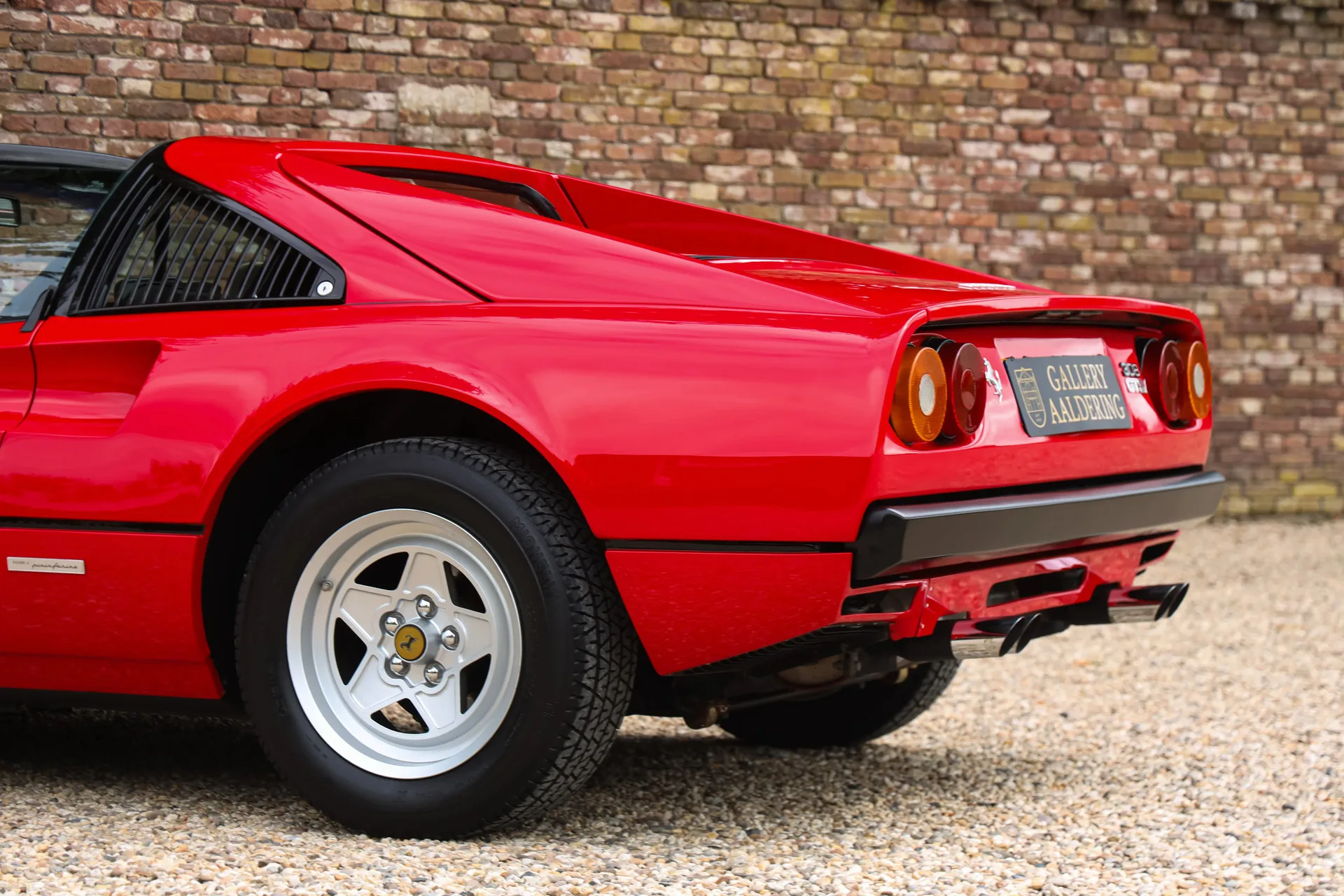 1981 Ferrari 308 GTSi, 27/30