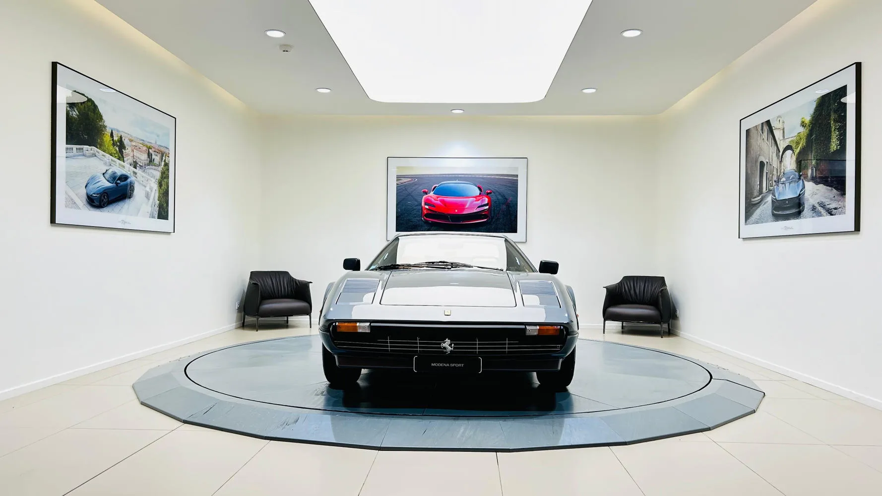 1981 Ferrari 308 GTSi offered by a specialist dealer in Balma, France, main photo