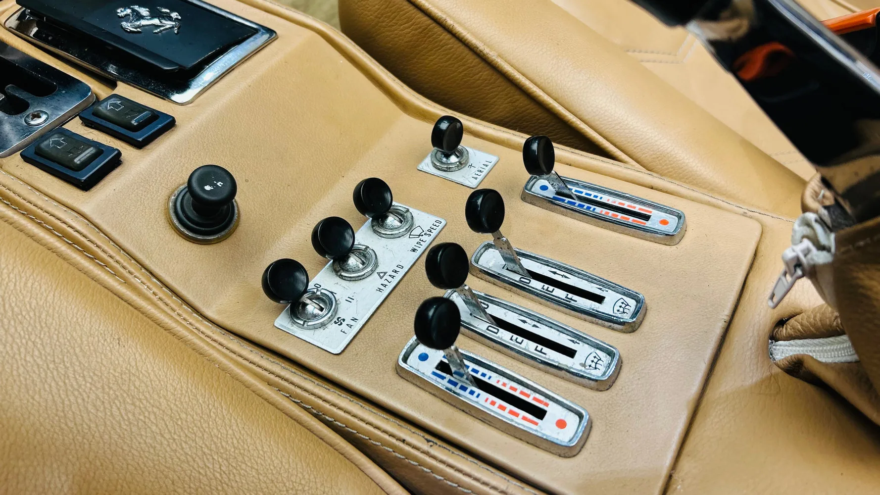 1981 Ferrari 308 GTSi, 24/29