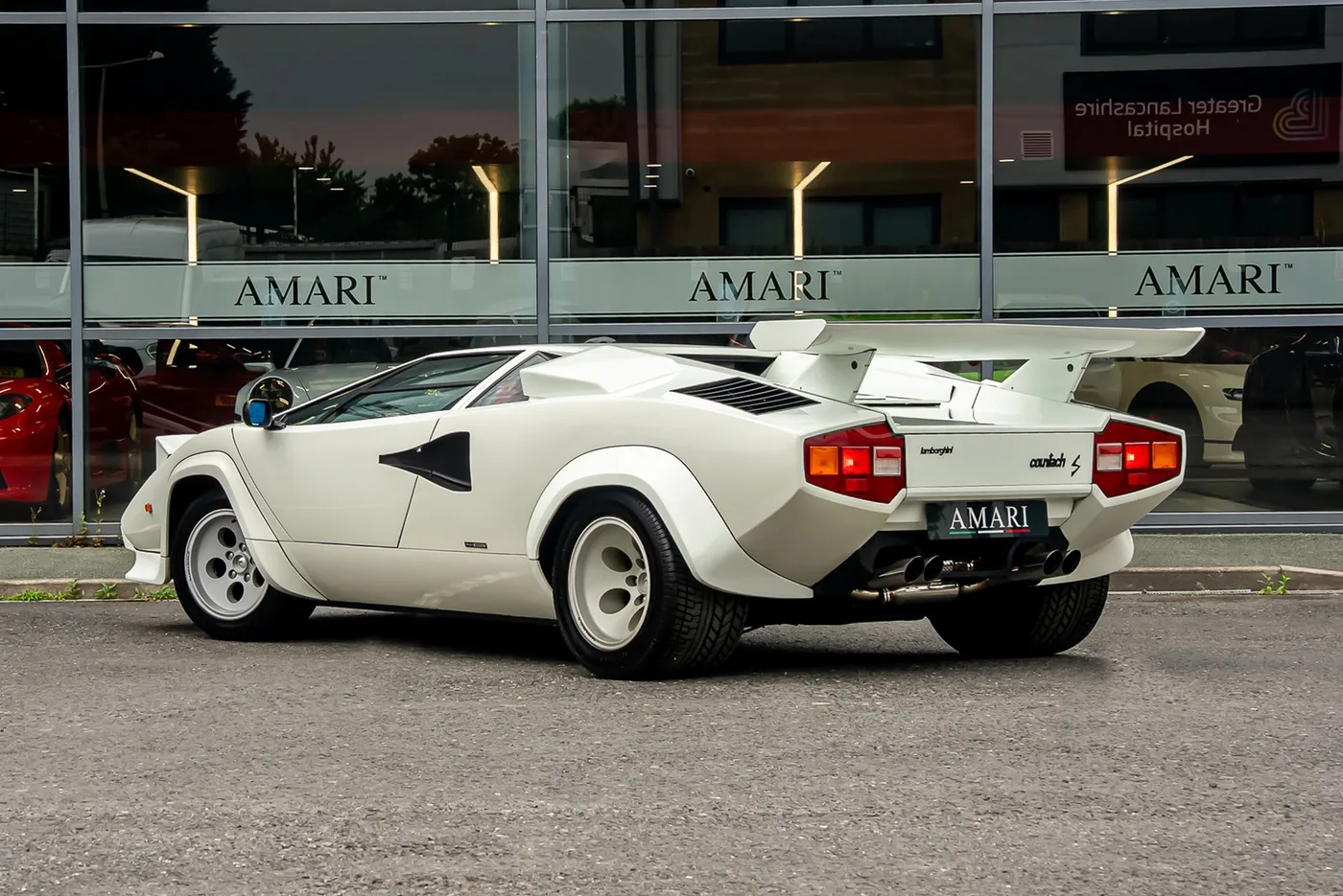 1981 Lamborghini Countach LP400 S angeboten von einem Supersportwagenhändler in Preston, Vereinigtes Königreich, Foto 4 von 25