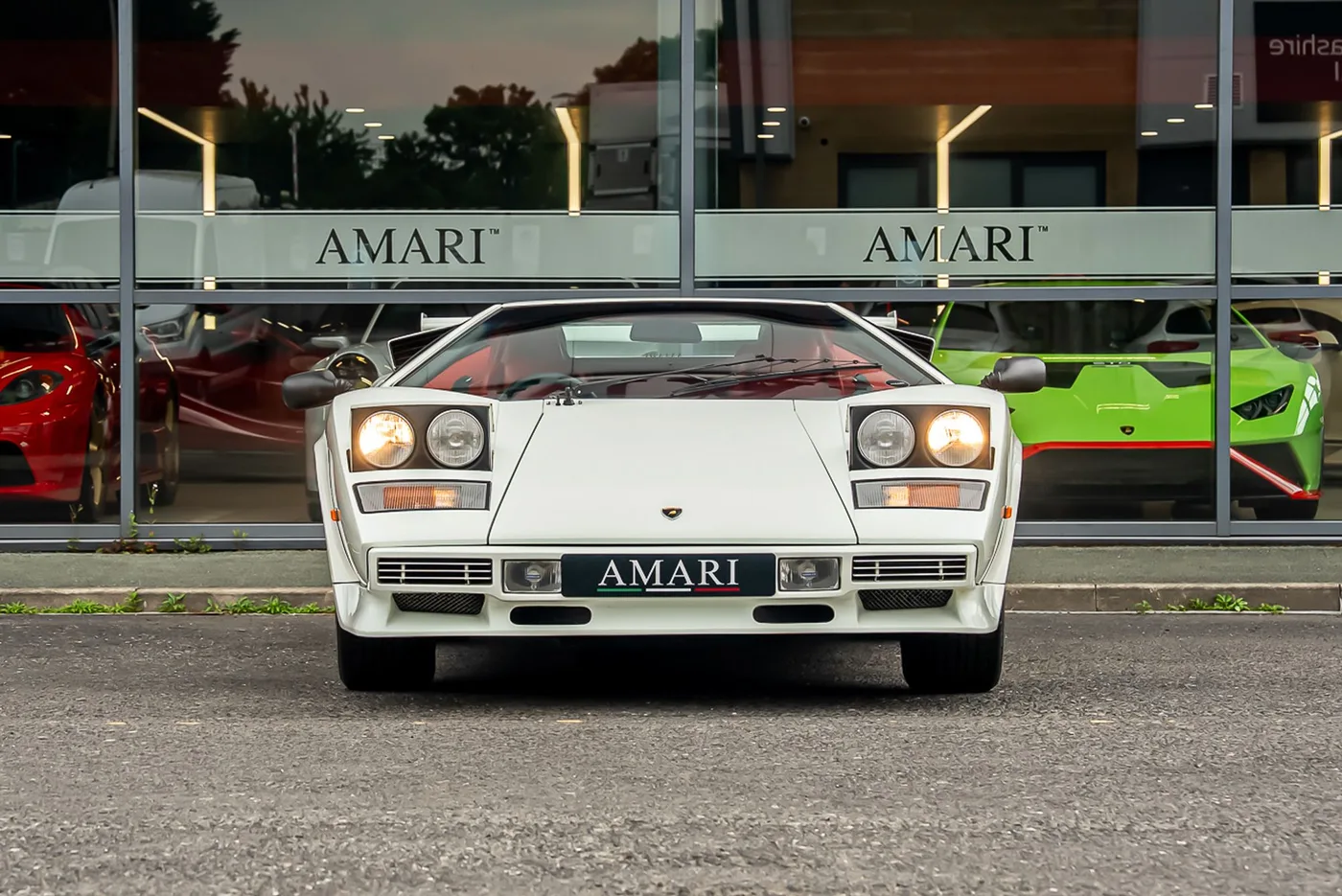 1981 Lamborghini Countach LP400 S angeboten von einem Supersportwagenhändler in Preston, Vereinigtes Königreich, Foto 5 von 25