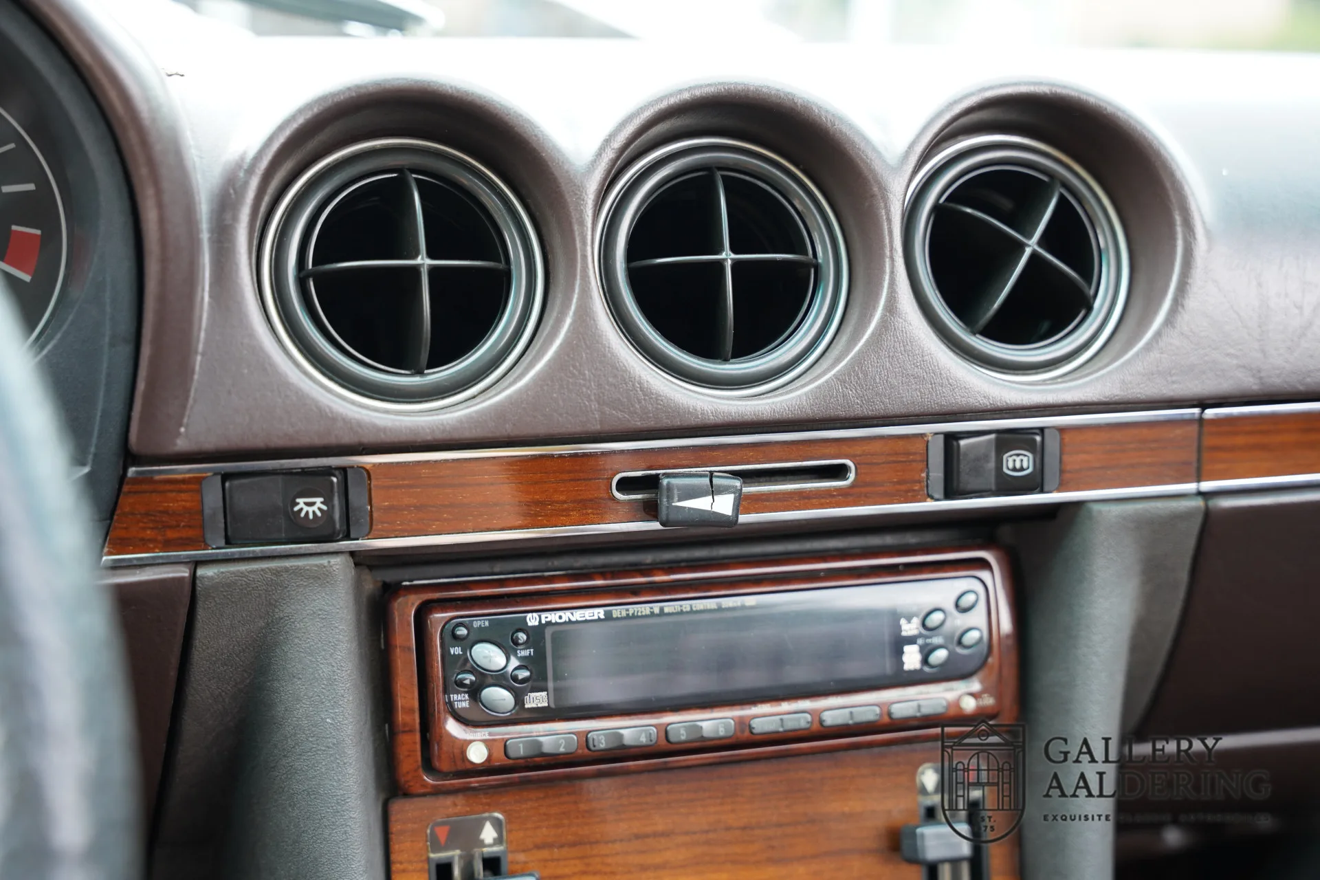 1981 Mercedes-Benz SL 280, 16/30