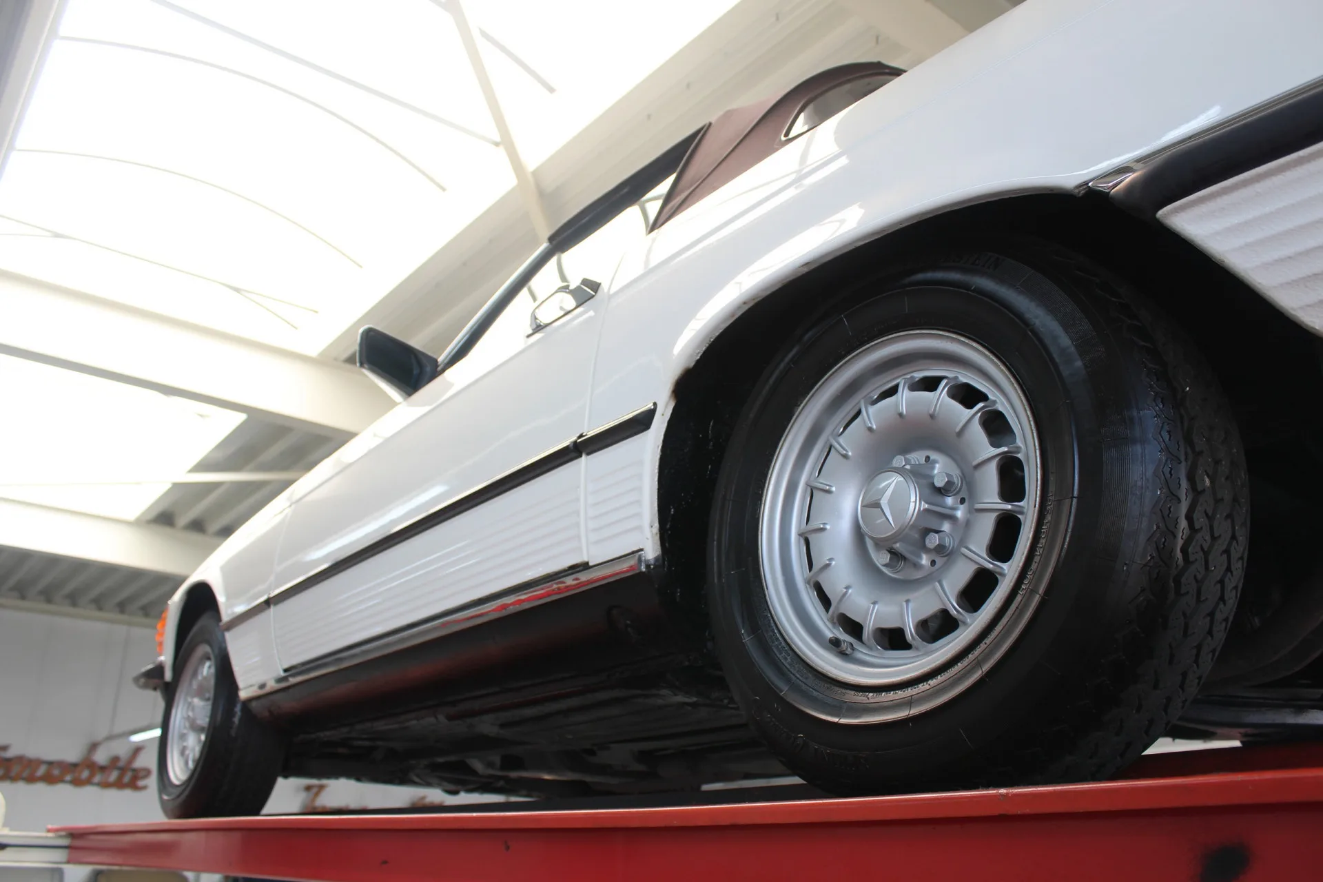 1981 Mercedes-Benz SL 280, 22/30
