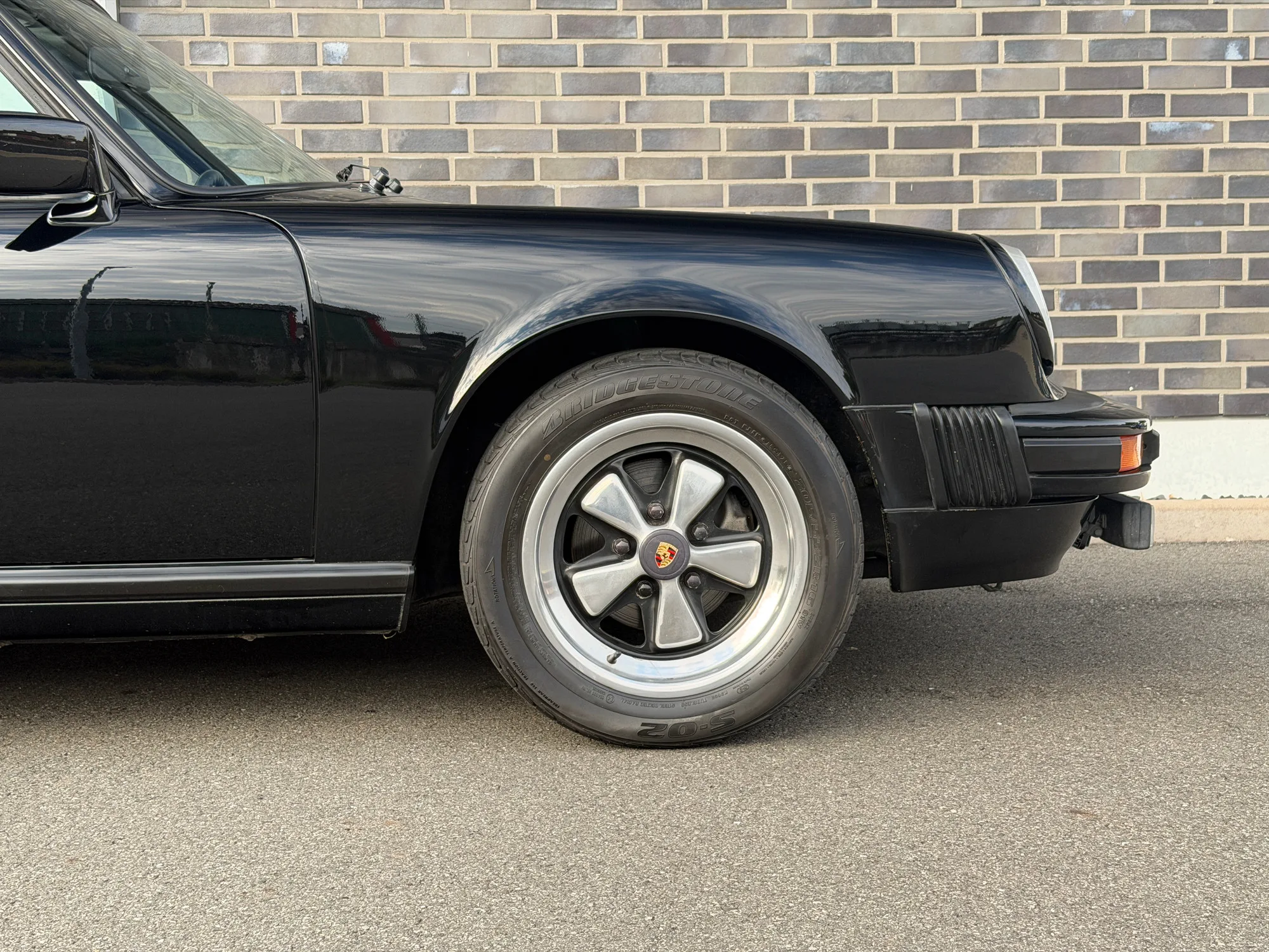 1981 Porsche 911 SC, 23/30