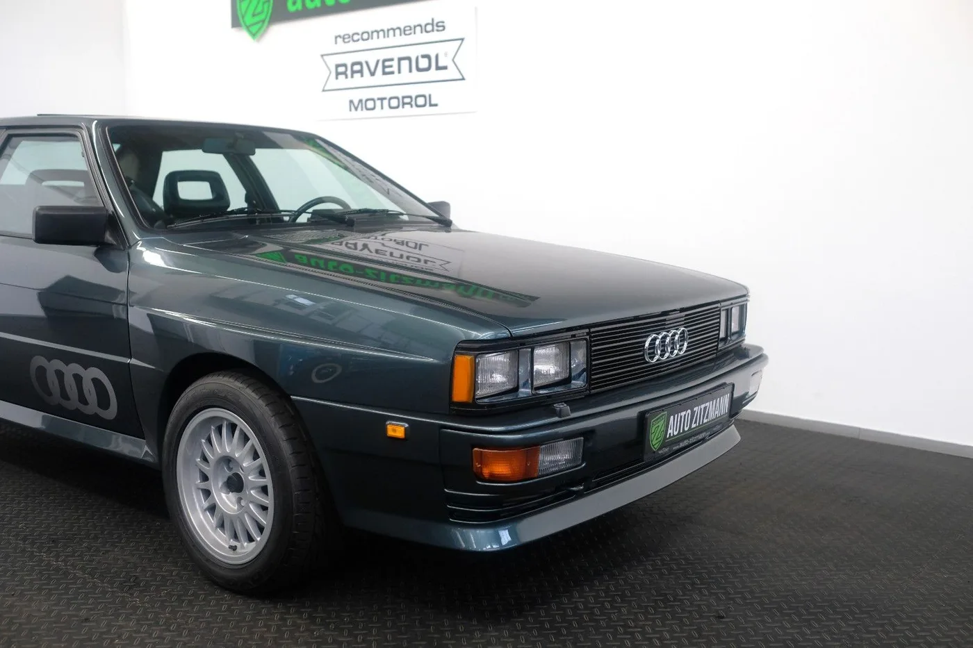 1982 Audi quattro proposée par un concessionnaire spécialisé à Nuremberg, Allemagne, photo 3 sur 15