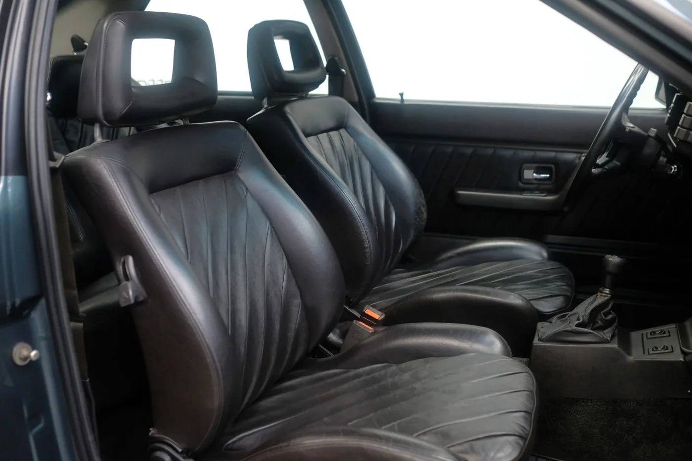 1982 Audi quattro proposée par un concessionnaire spécialisé à Nuremberg, Allemagne, photo 13 sur 15