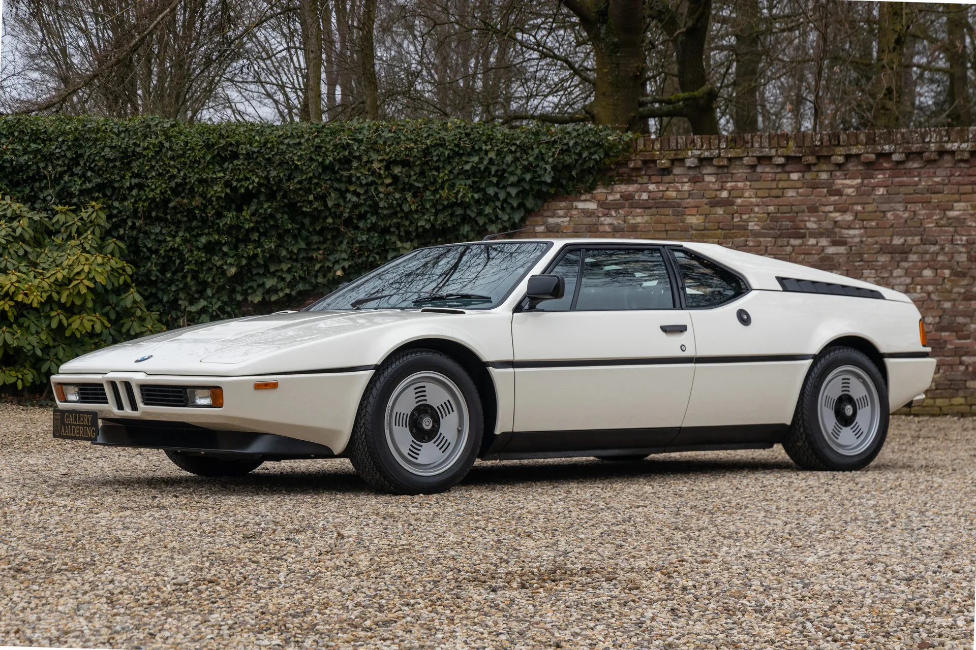 1982 BMW M1, 24/30