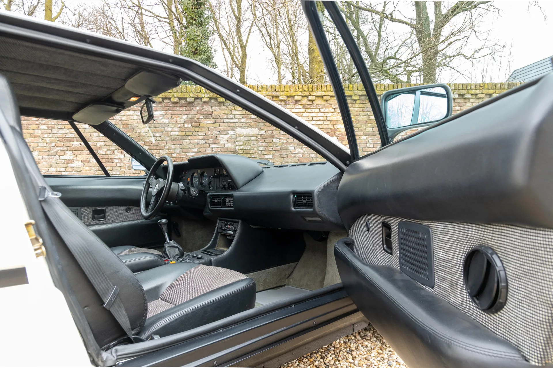 1982 BMW M1, 25/30