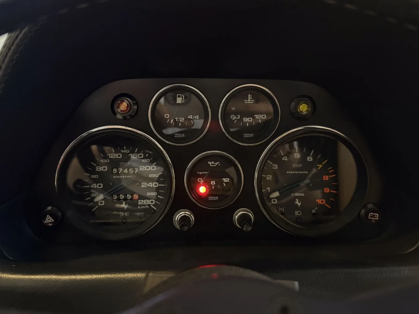 1982 Ferrari 208 GTS offered by a specialist dealer in Lucca, Italy, photo 25 of 25