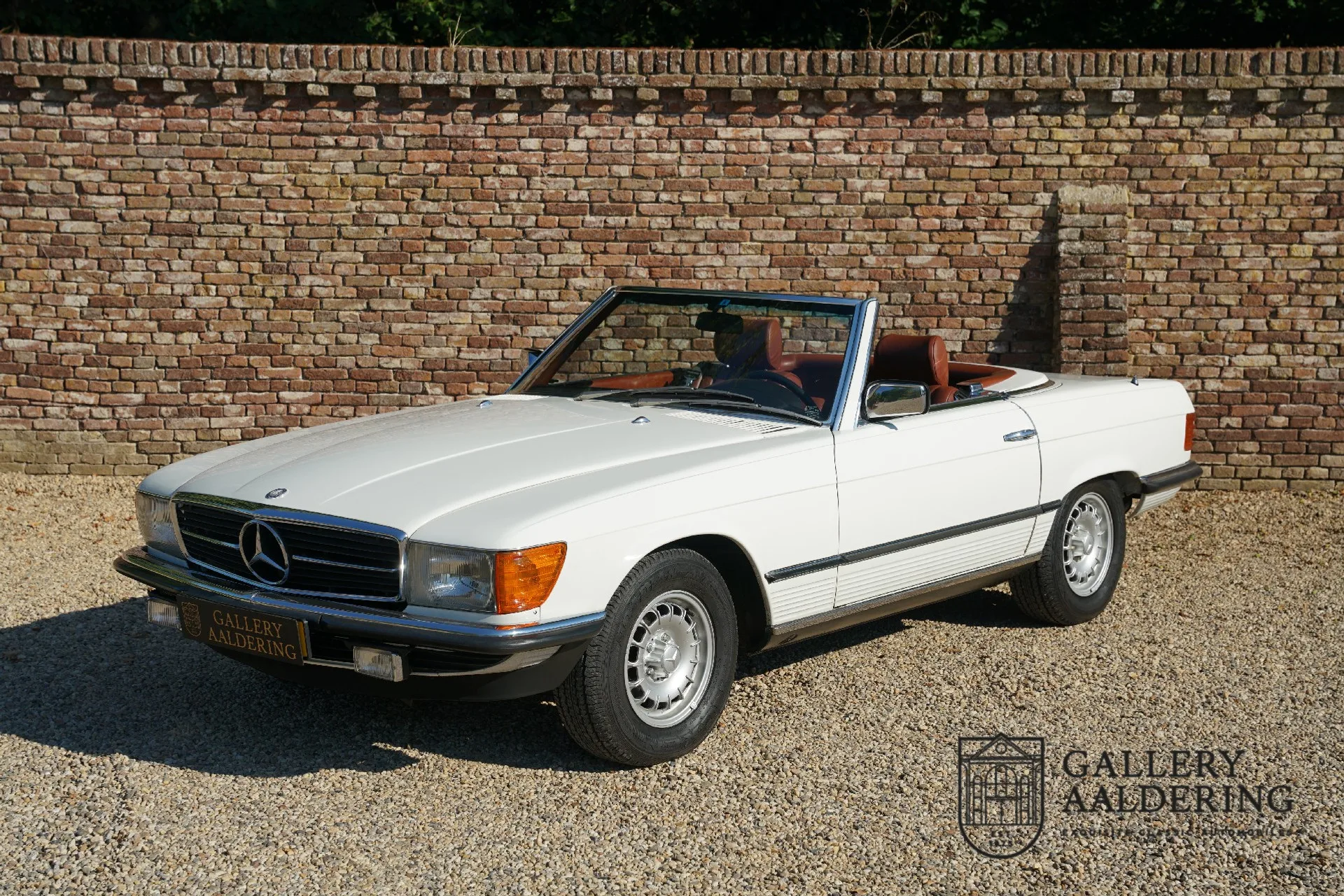 1982 Mercedes-Benz 380 SL, 26/30
