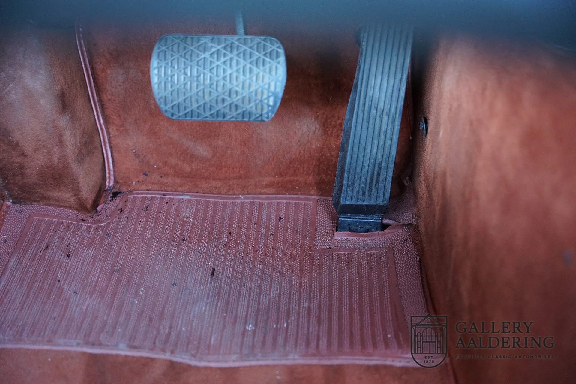 1982 Mercedes-Benz 380 SL, 29/30