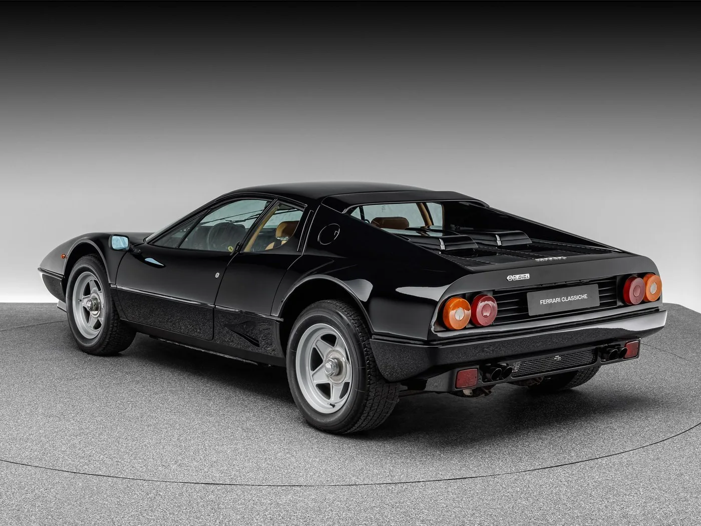 1983 Ferrari 512 BBi angeboten von einem Fachhändler in Böblingen, Deutschland, Foto 3 von 15