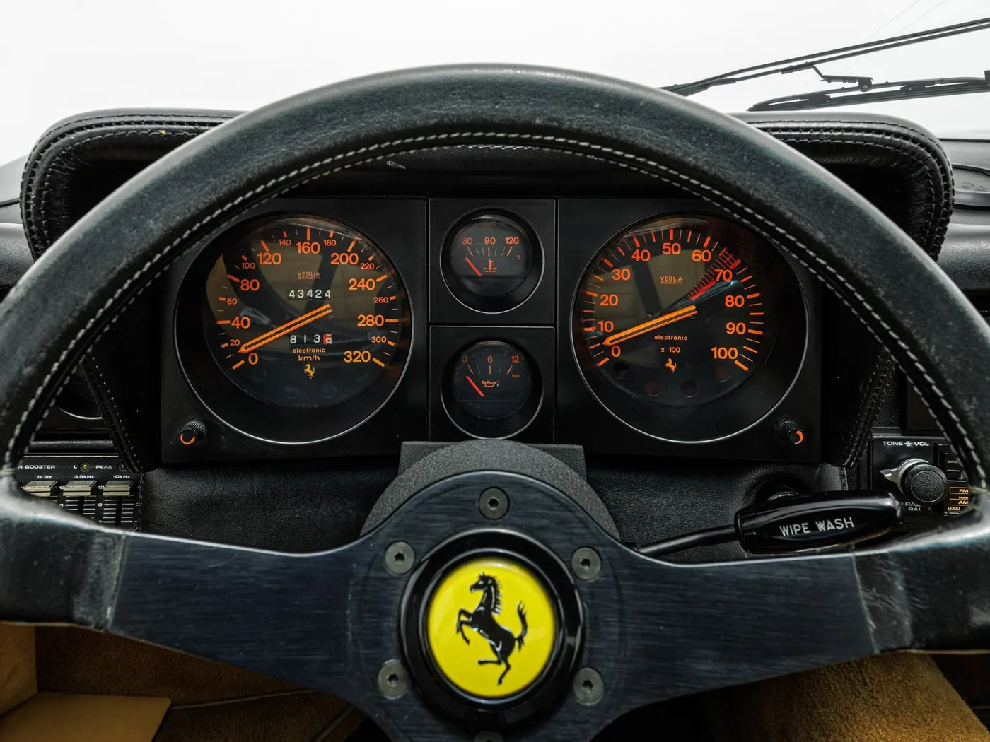 1983 Ferrari 512 BBi angeboten von einem Fachhändler in Böblingen, Deutschland, Foto 13 von 15
