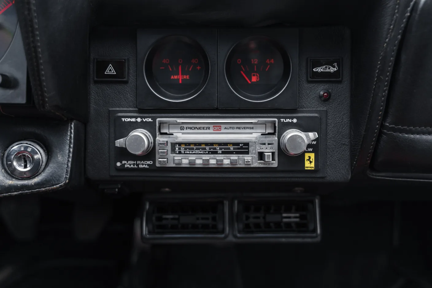 1983 Ferrari 512 BBi, 23/30